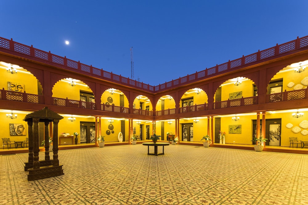 VESTA BIKANER PALACE 45/50