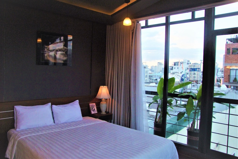 Oasis Hotel & Apartment 11/50