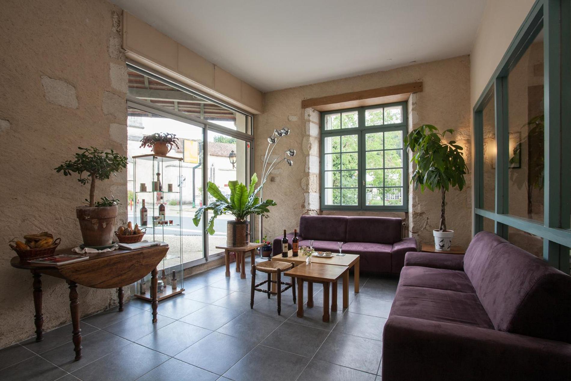 HOTEL DU LION D'OR 29/51