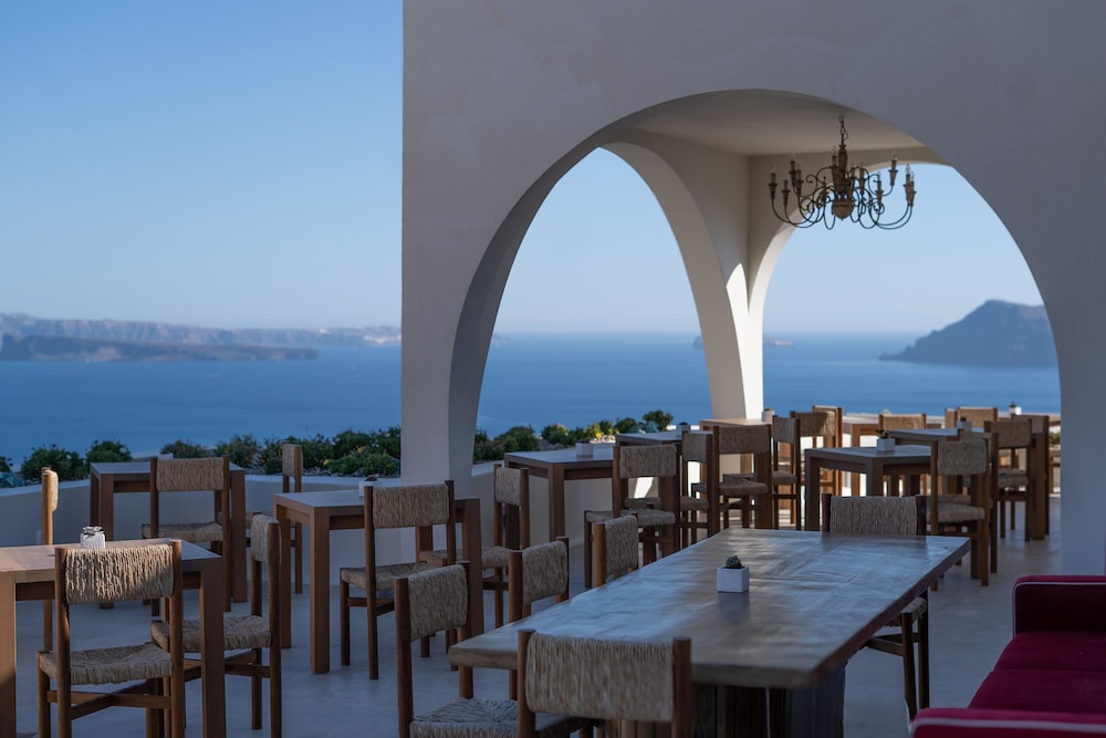 Andronis Luxury Suites 61/78