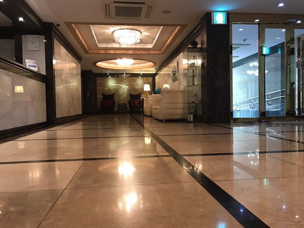 Orsay Hotel 33/38