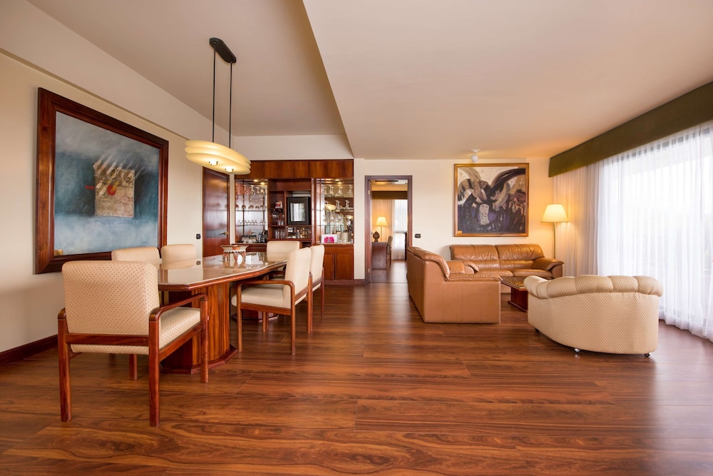 Barcelo San Jose 45/72