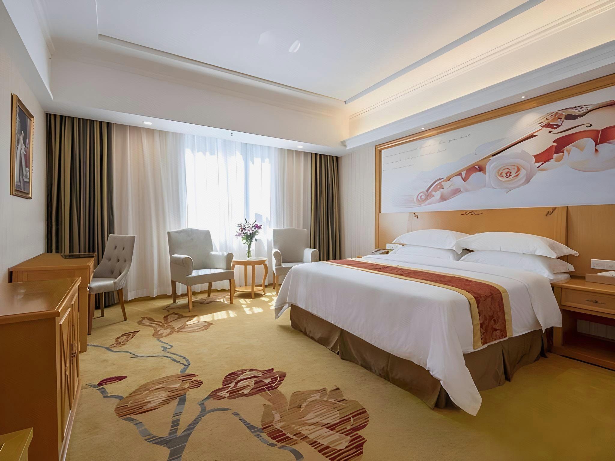Vienna International Hotel (Shenzhen Jihua Road Shangxue) 26/47