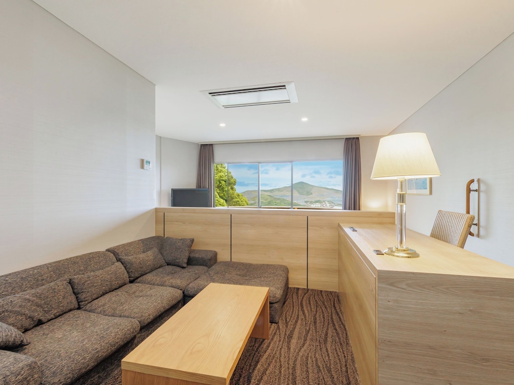 Hotel Altia Toba 43/63