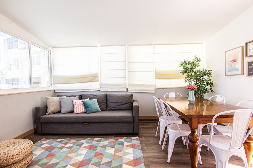 Faro Central Holiday Apartments 15/28