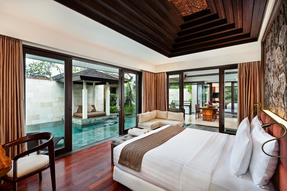1 BEDROOM, GARDEN POOL, VILLA