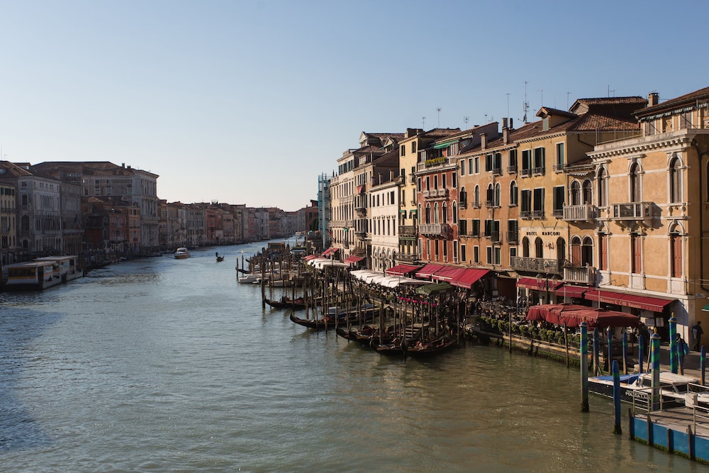 Riva del Vin Boutique Hotel 4/58