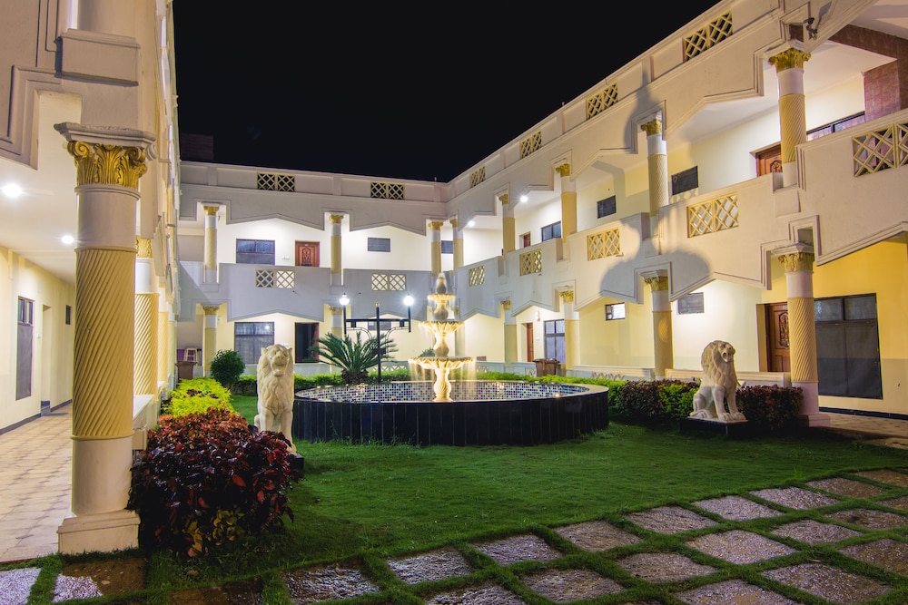 Hotel Landmark 26/32