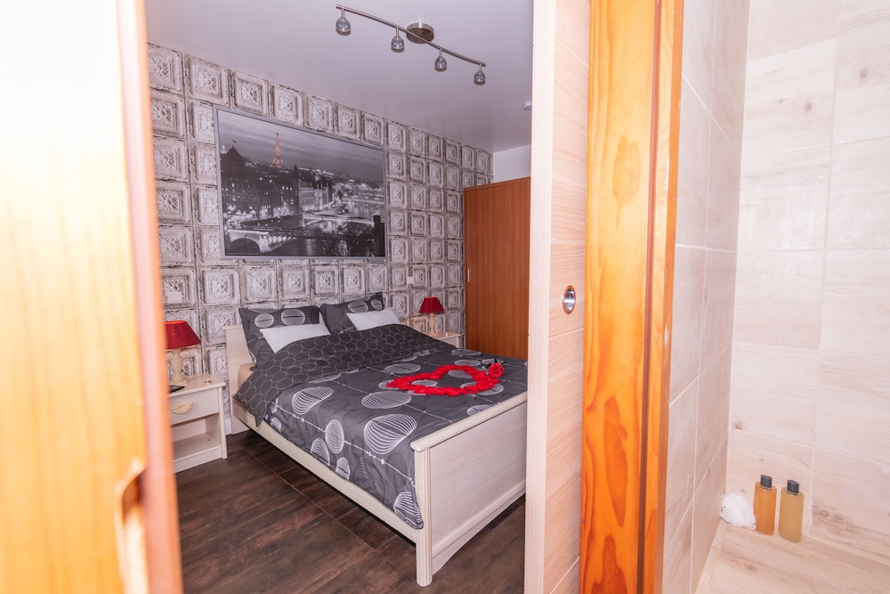 Private & Comfortable Apartments 17/51