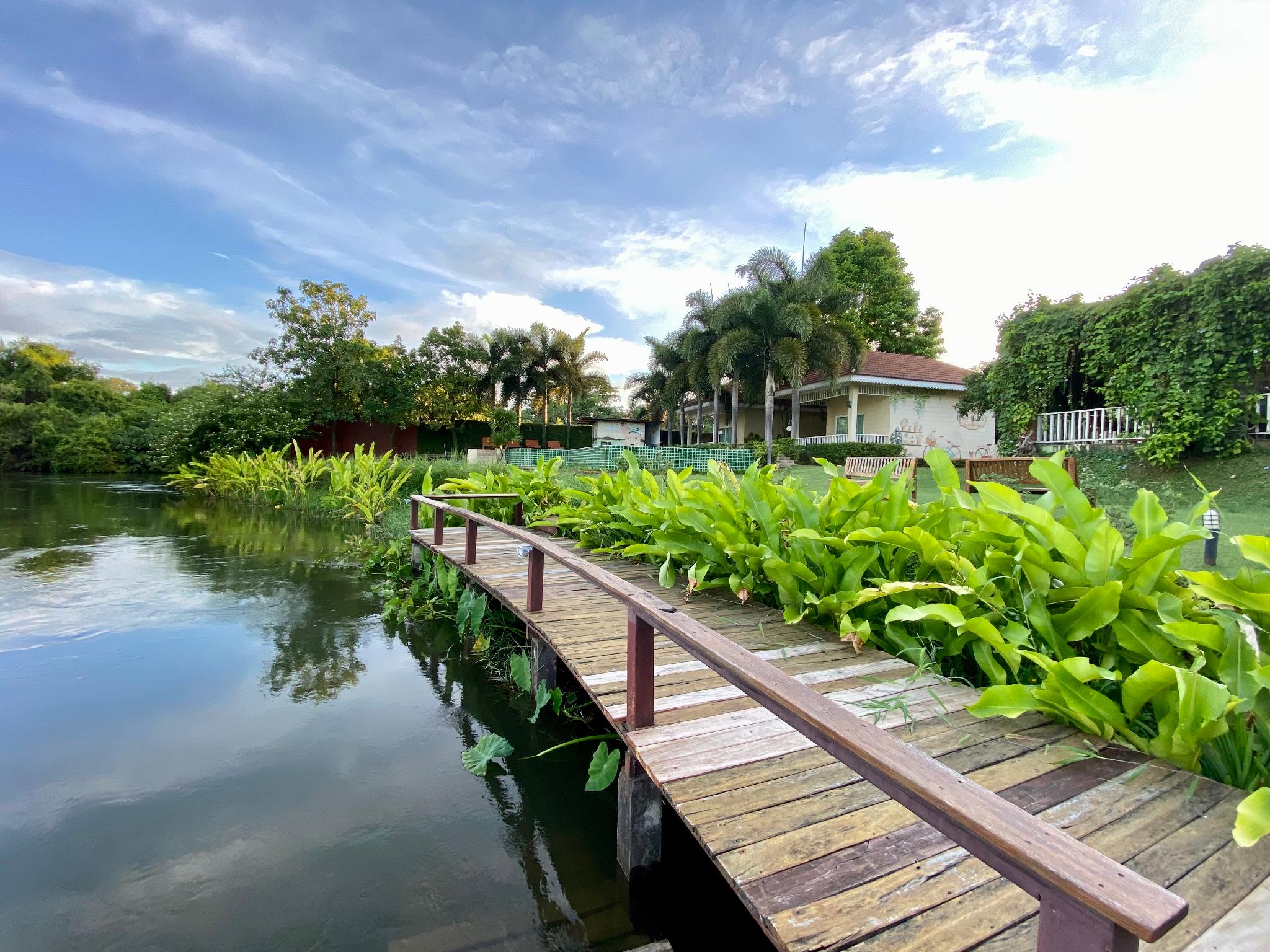 Ruen Maihom Riverside Cottage 43/63