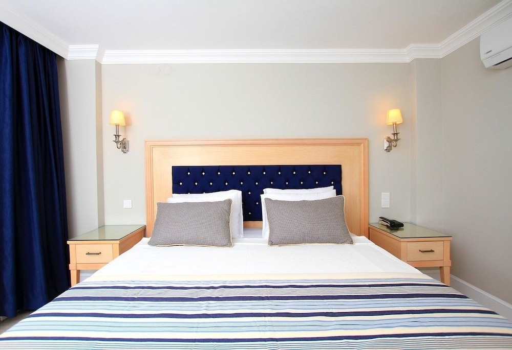 Palm Bay Beach Hotel 19/61