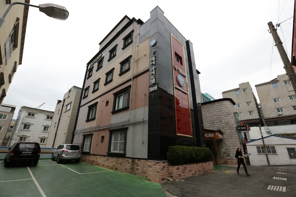 Hi Hotel 20/26