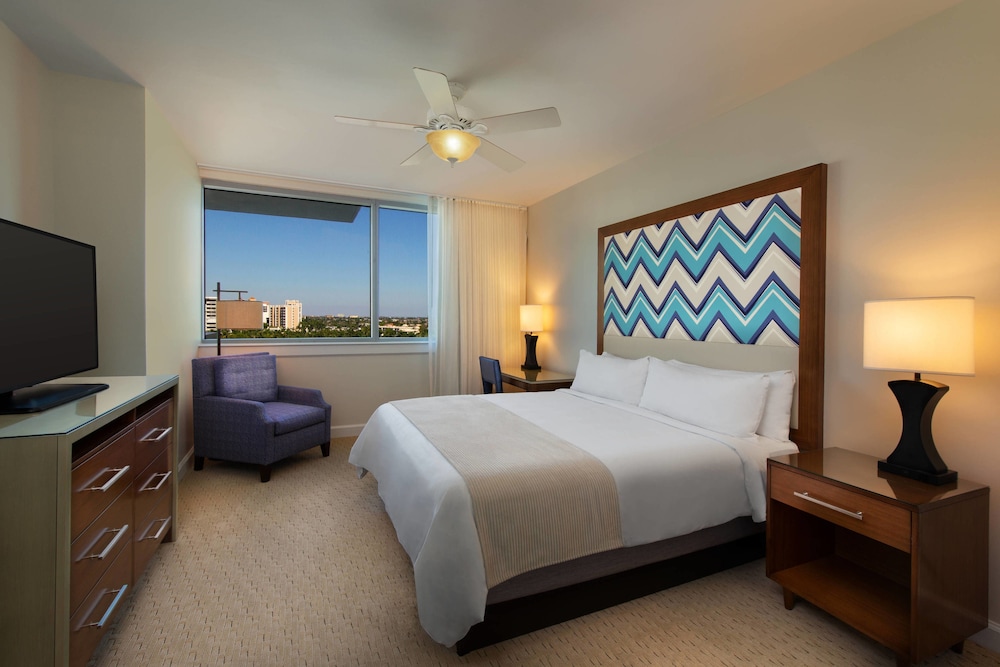 Marriott S Crystal Shores 10/26