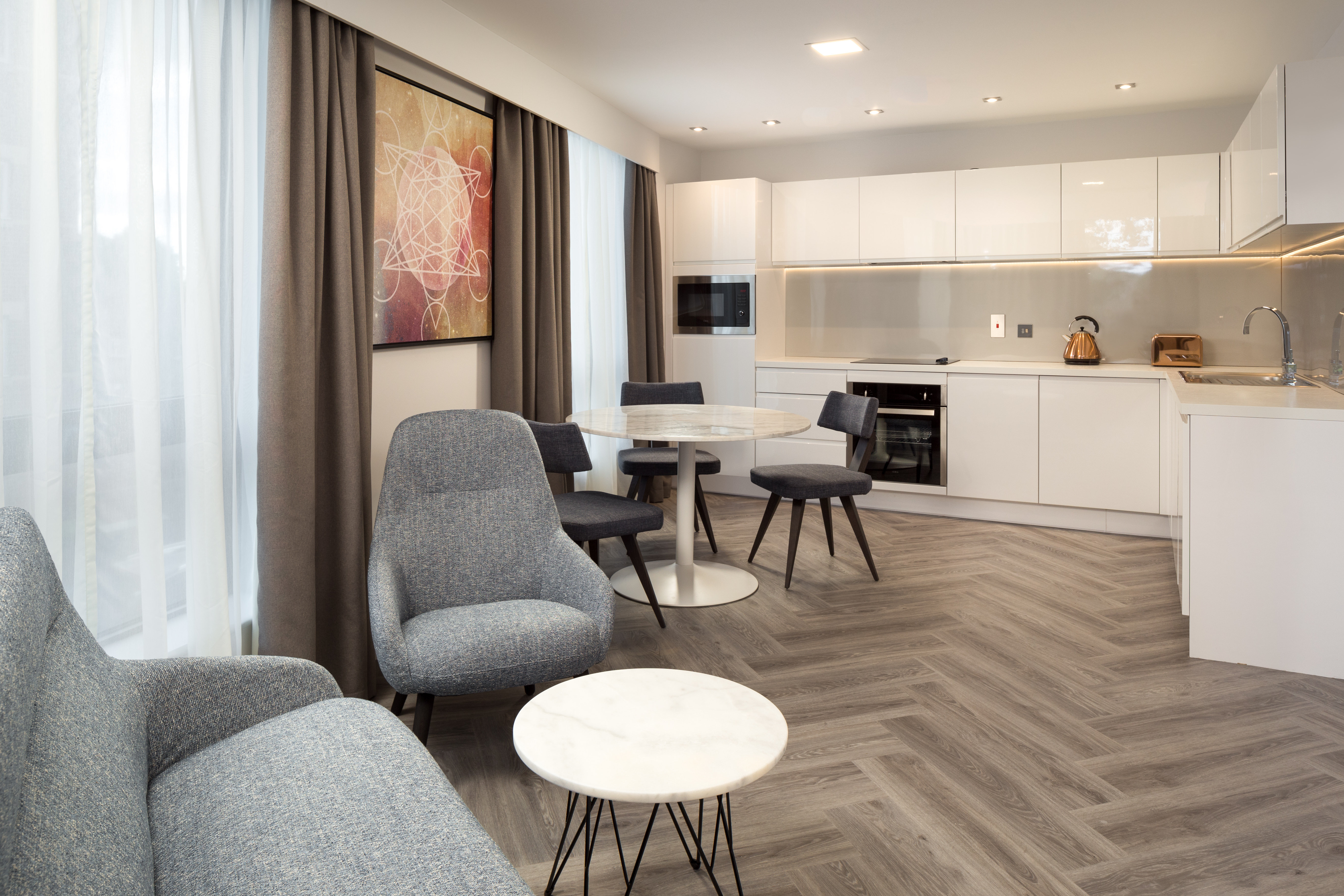 Roomzzz London Stratford 11/18