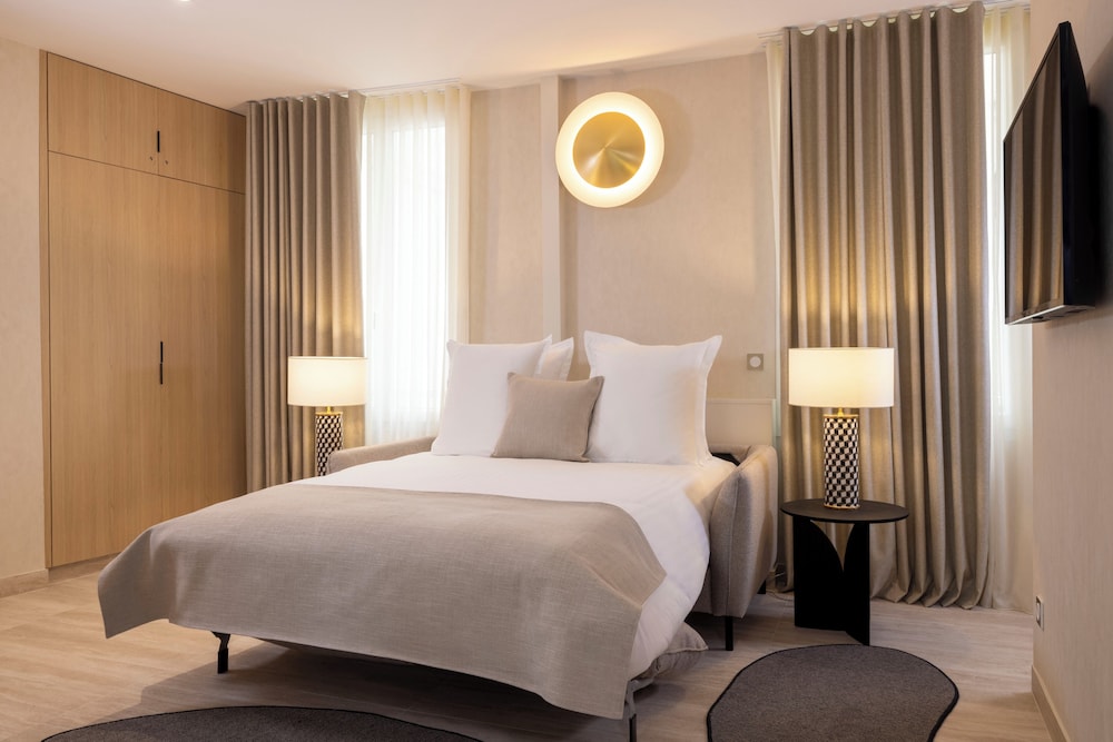 Yuna Saint-Honore - Serviced Apartments 8/50