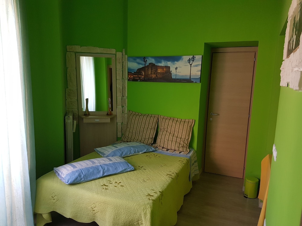 BASIC, DOUBLE BED