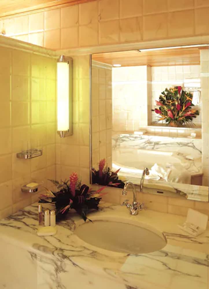 HOTEL LA BATELIERE 24/50