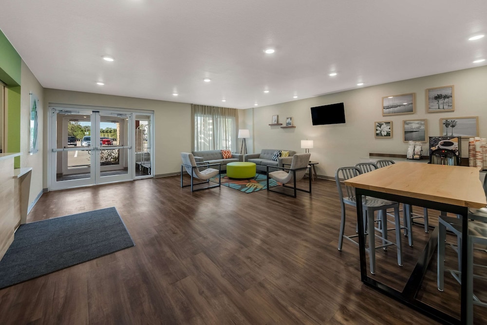 WoodSpring Suites Wesley Chapel-Tampa 9/15