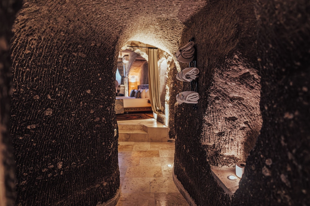 Sah Saray Cave Suites Halal Hotel 58/61