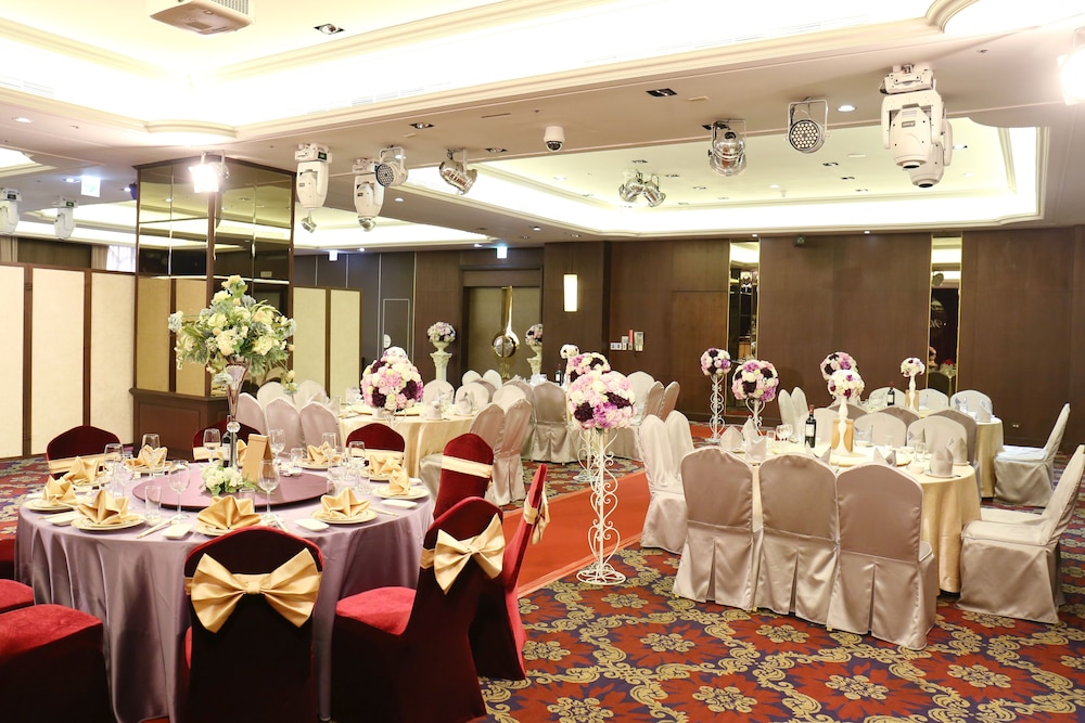 Tainan Fushin Hotel 55/64