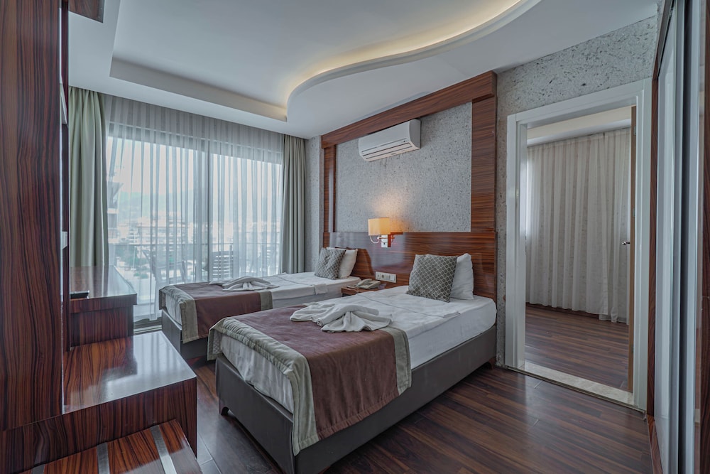 Grand Barhan Hotel 30/50