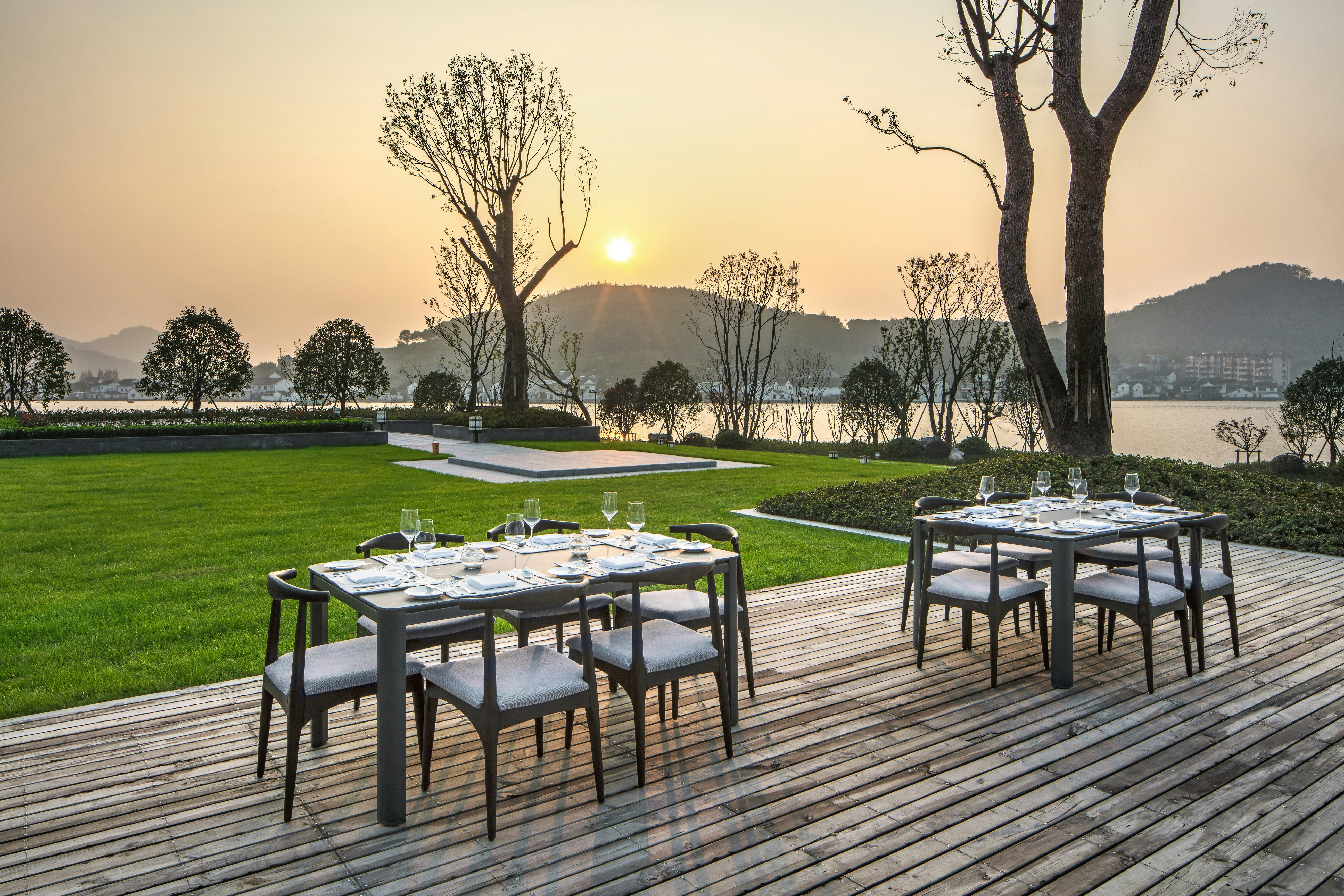 Hilton Ningbo Dongqian Lake Resort 21/41