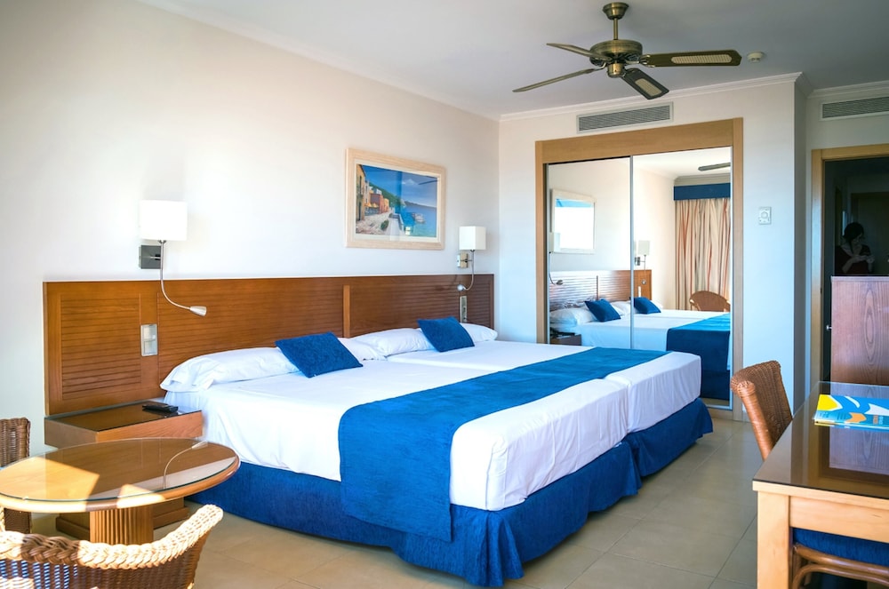 Playamarina Spa Hotel 30/48
