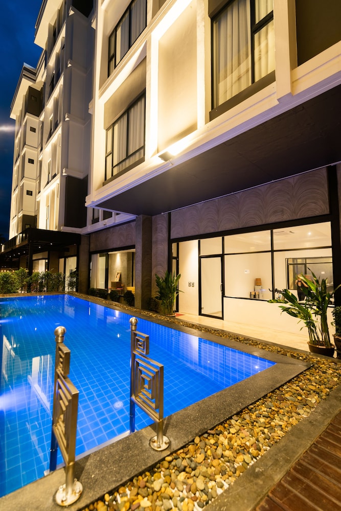 S2 Modern Boutique Hotel 44/50