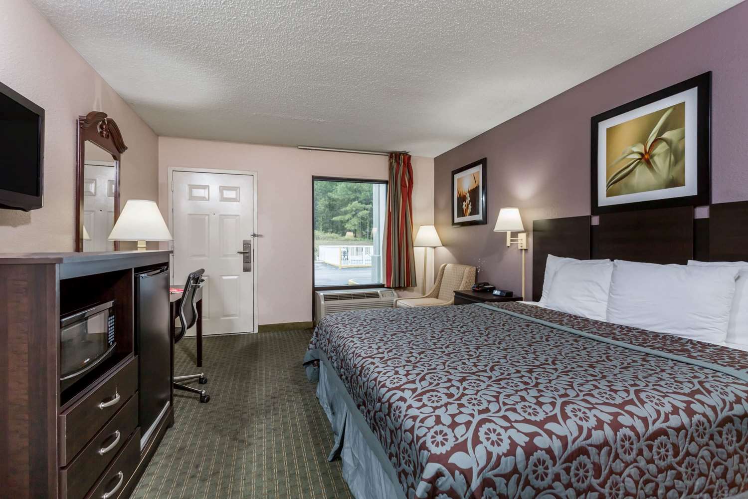 Days Inn By Wyndham Lugoff 19/30