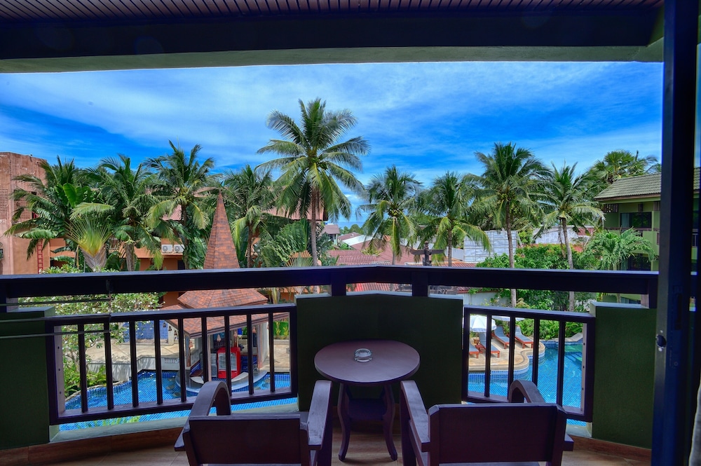 Phuket Island View Resort 62/76