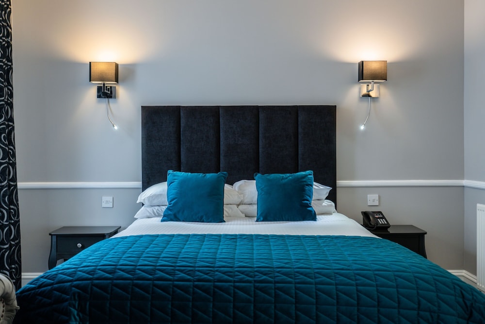 New Inn Hotel 22/33