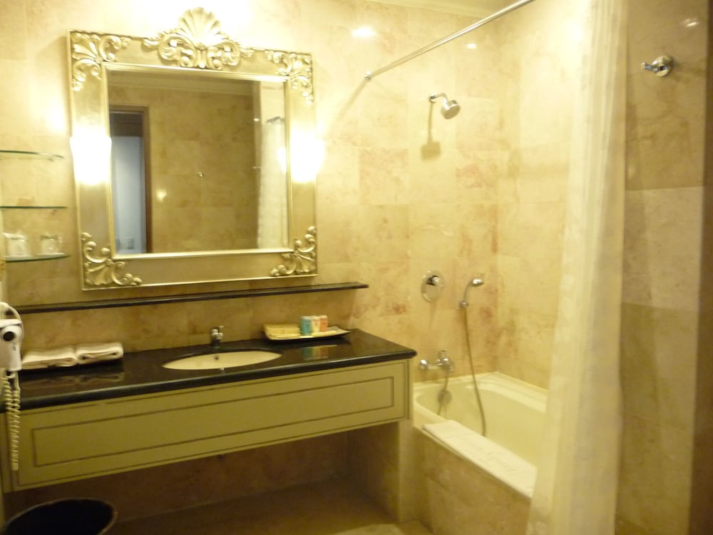 Rijasa Agung Resort And Villas 28/52