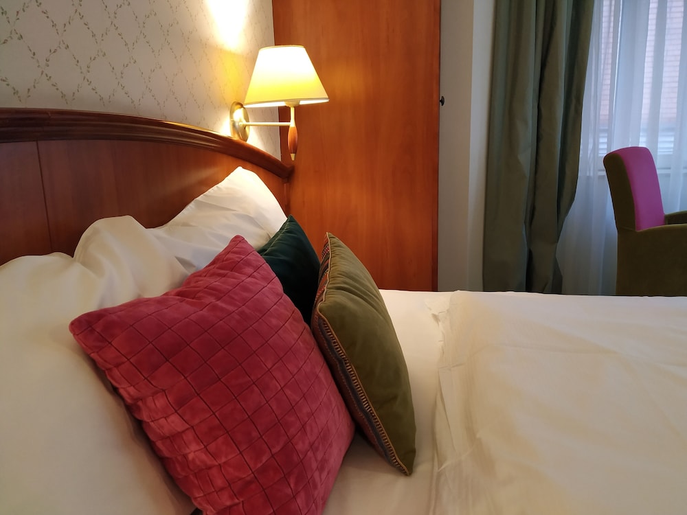 Hotel Stare Miasto Old Town 25/67
