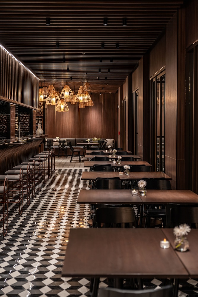 Maison Hotel Bangkok 45/71
