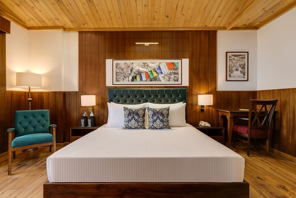 Lemon Tree Hotel Mcleodganj 10/35