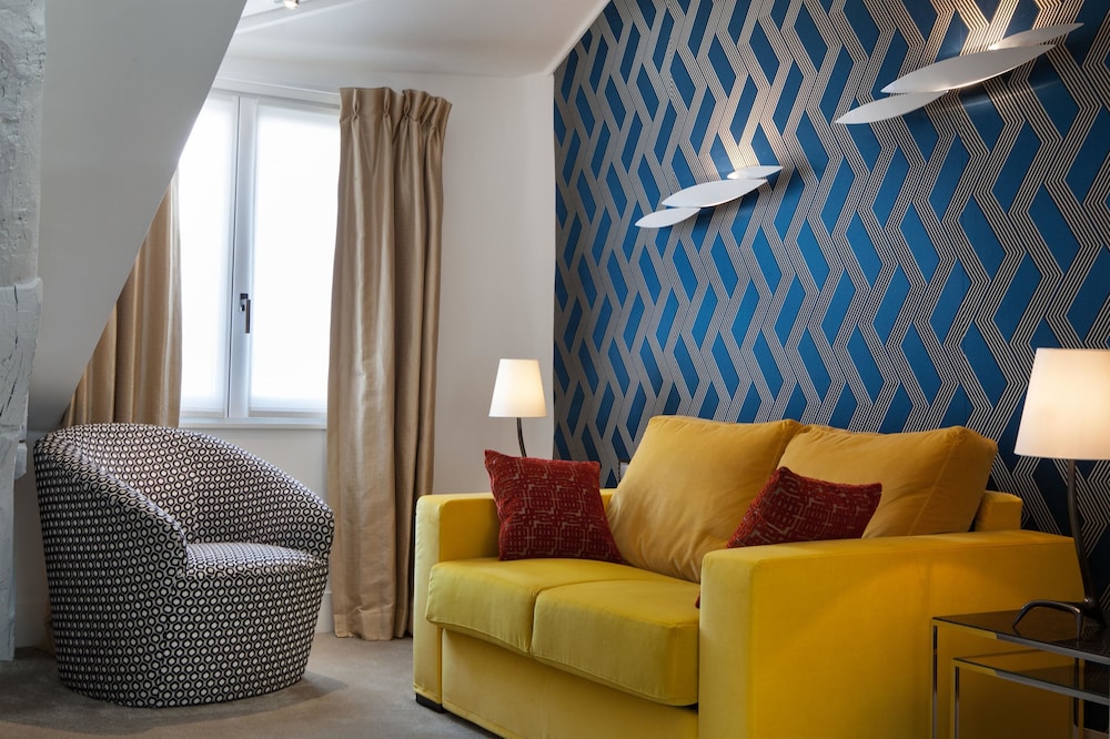 Hotel De Seze 46/50