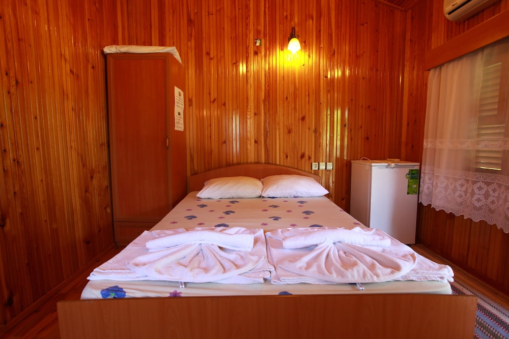 Baris Pension & Bungalows 30/50