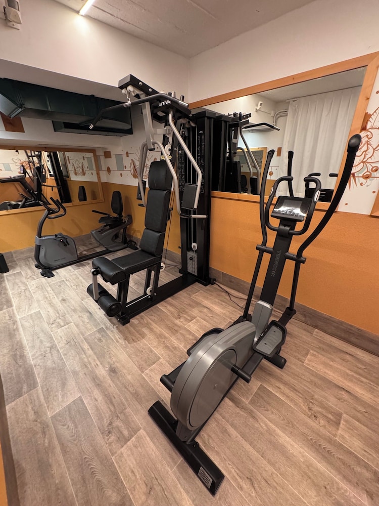 Schloss Hotel & Club Dolomiti 26/50