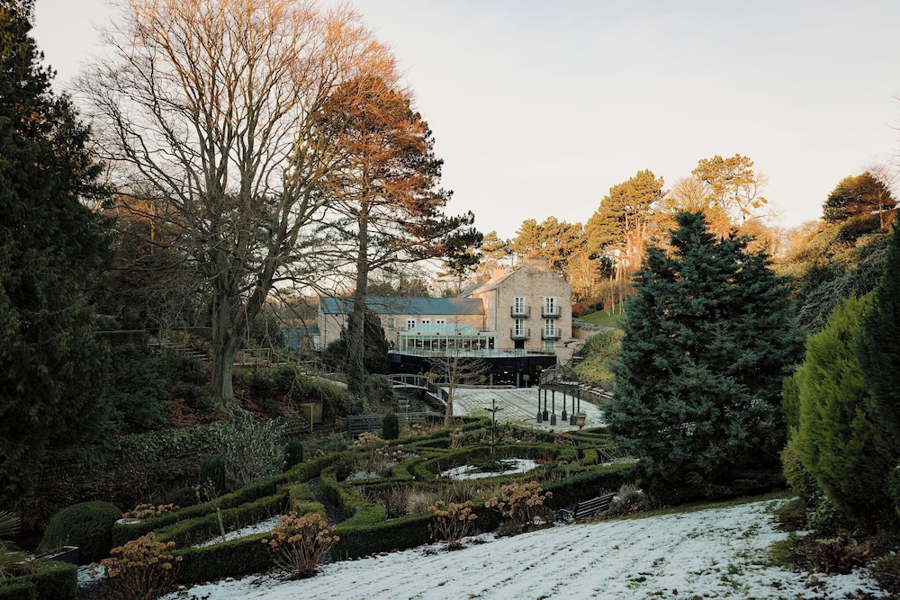Raithwaite Sandsend (ex Raithwaite Estate) 52/56
