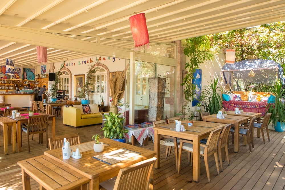 Oyster Residence - Adults Only 58/71
