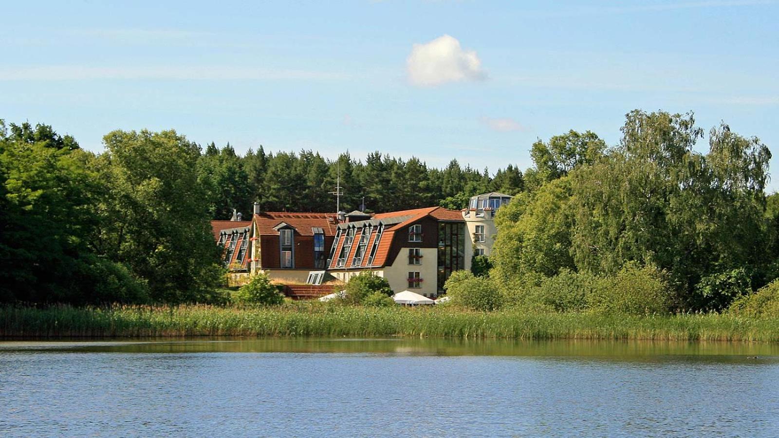 Hotel am See Sommerfeld 55/61