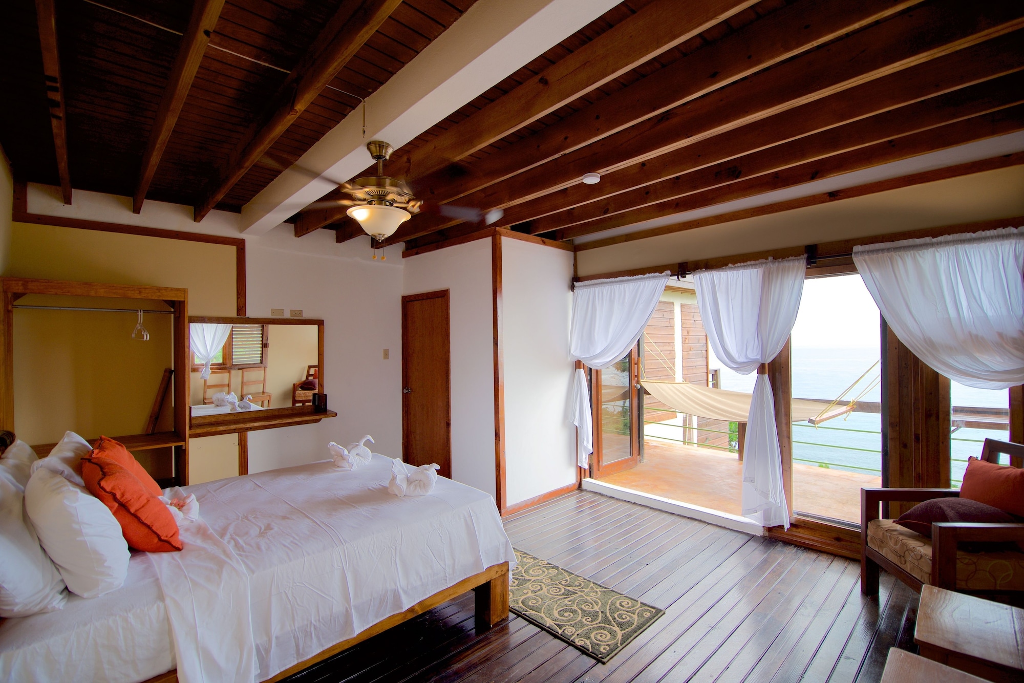 Reef, 2 Double Beds