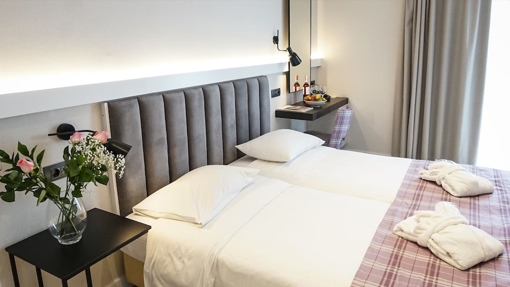 Athens Cypria Hotel 6/47