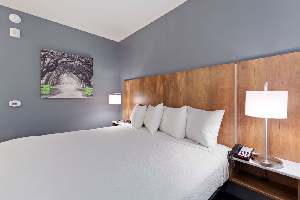 Extended Stay America Premier Suites Bluffton Hilton Head 19/50