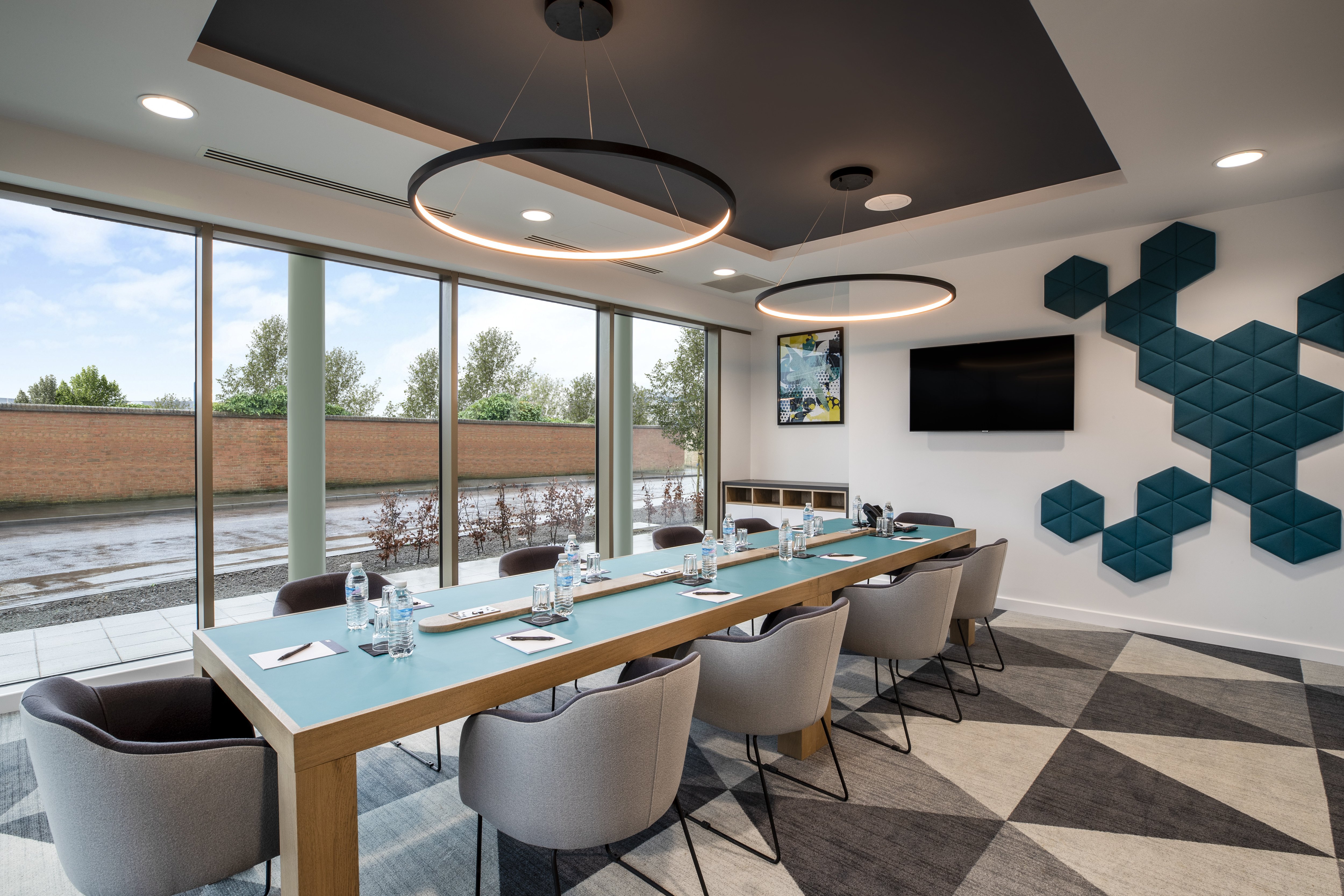 Holiday Inn Express Cambridge West - Cambourne 49/52