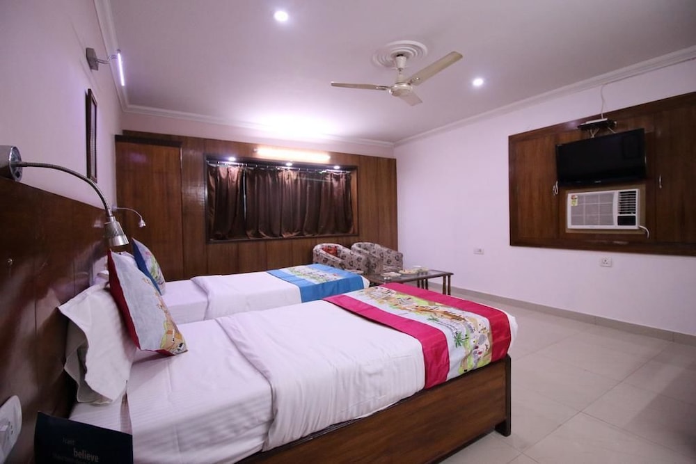 Hotel Sunbeam 24/31