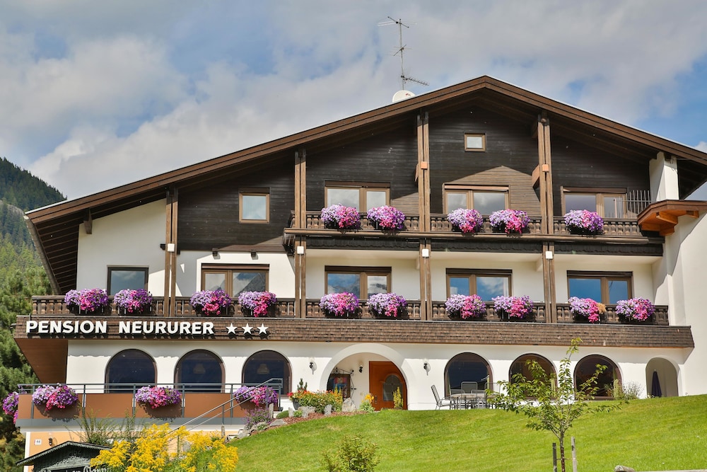 Pension Neururer 4/50