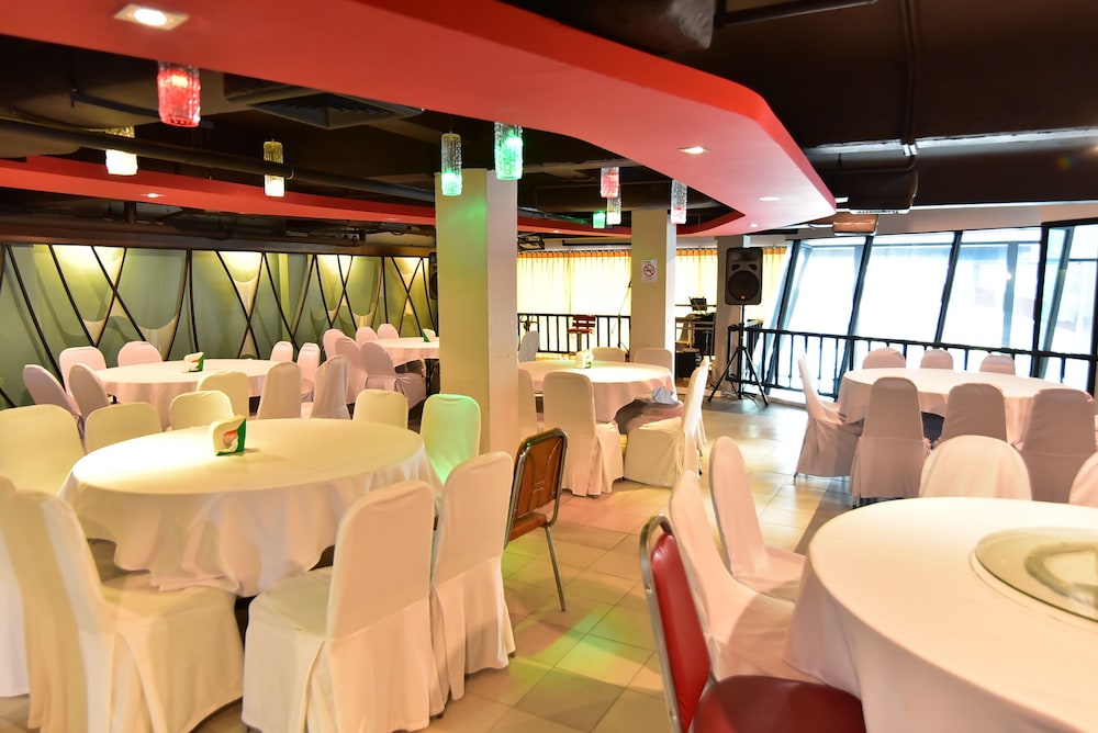 ALOHA HOTEL HAT YAI 53/66