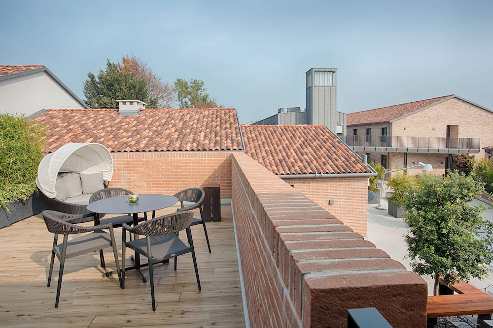Nh Collection Venezia Murano Villa 46/50