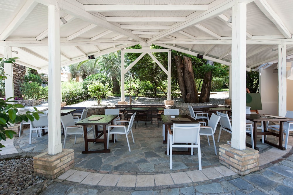 Art Hotel Debono 53/68